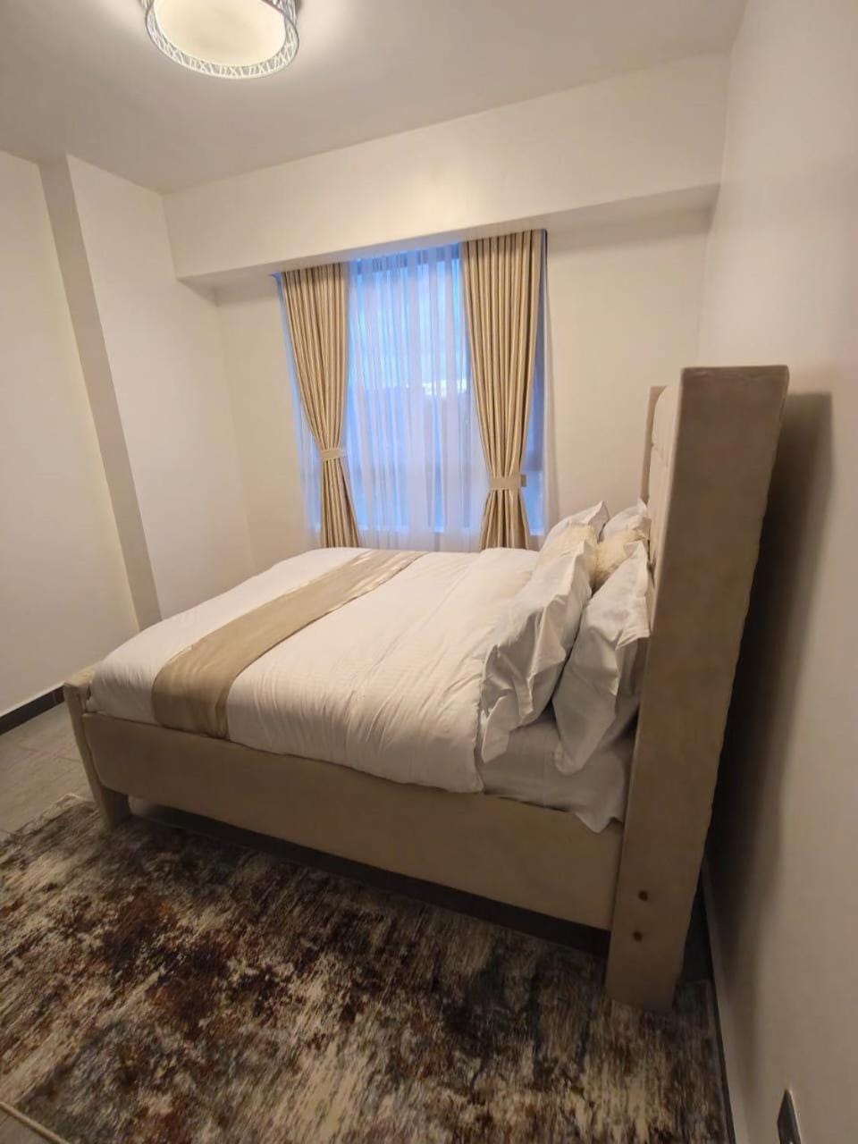 Beautifully and Elegantly furnished three bedroom with swimming pool fully equipped gym children playing ground and unbeatable scenic city views Apartment in Nairobi County