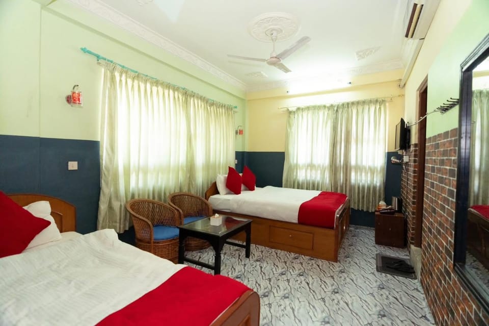 Grand Hotel Begnas & Restaurant Hotel in Bagmati Province, Nepal