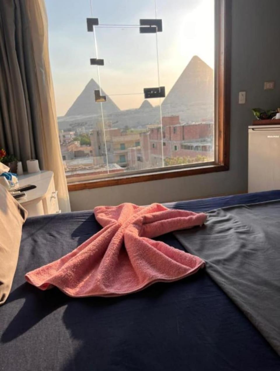 Bed, Natural landscape, Photo of the whole room, Bedroom, Mountain view