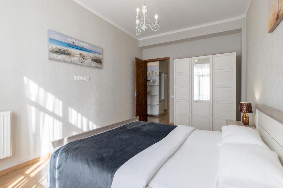 Bed, Bedroom, internet