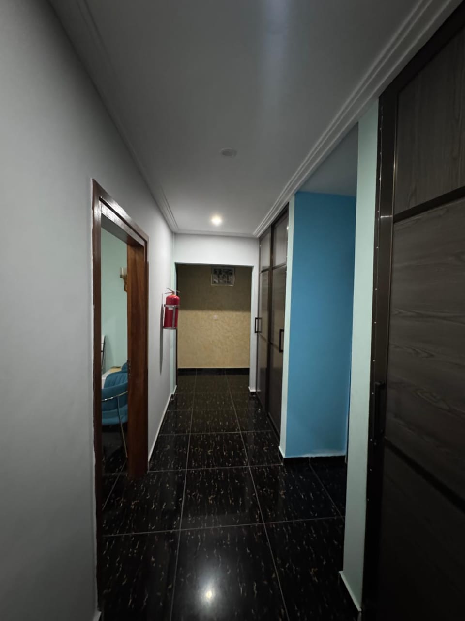 Club Select MIBAKA Hotel in Brazzaville