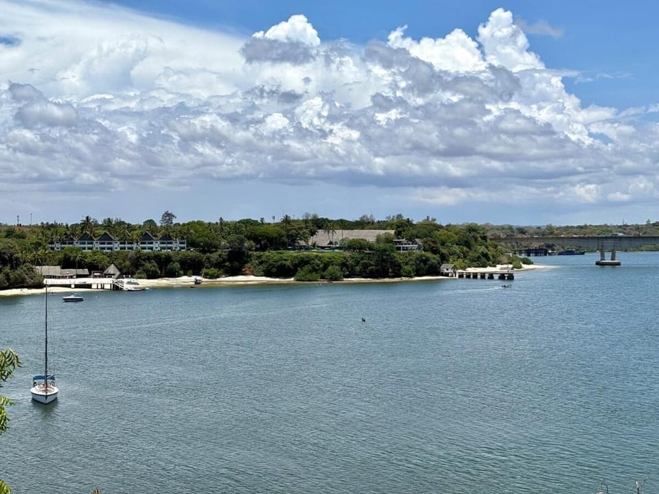 Ken's 1 bedroom Creek View Apartment Apartment in Kilifi, Kenya