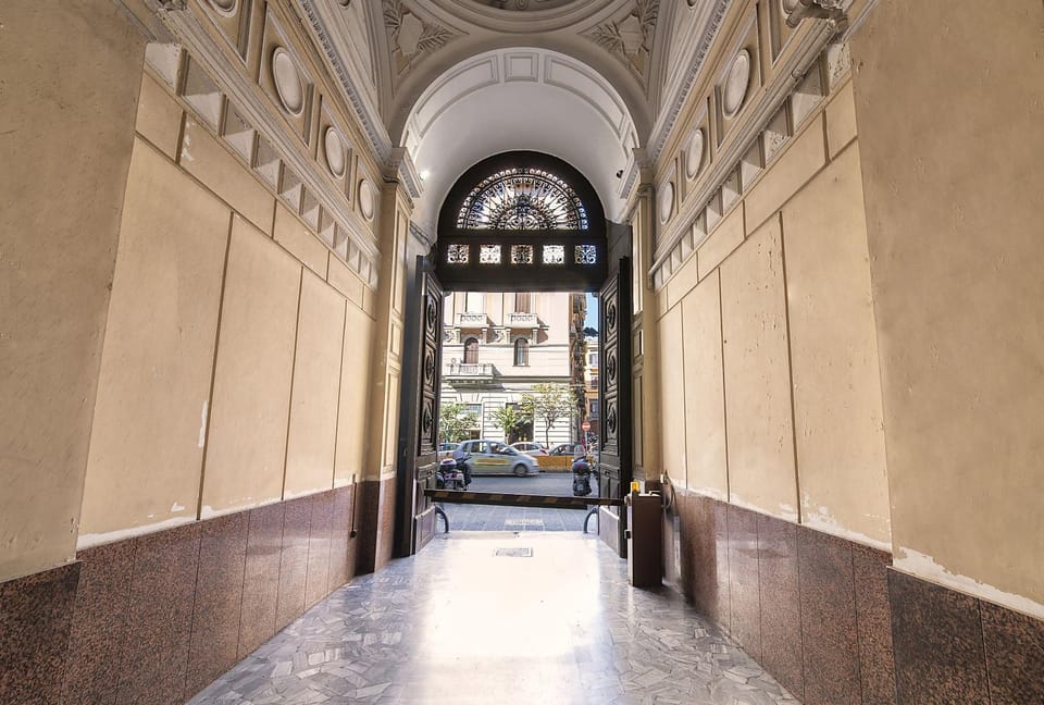 Be Italian Flat Bovio Bed and Breakfast in Naples