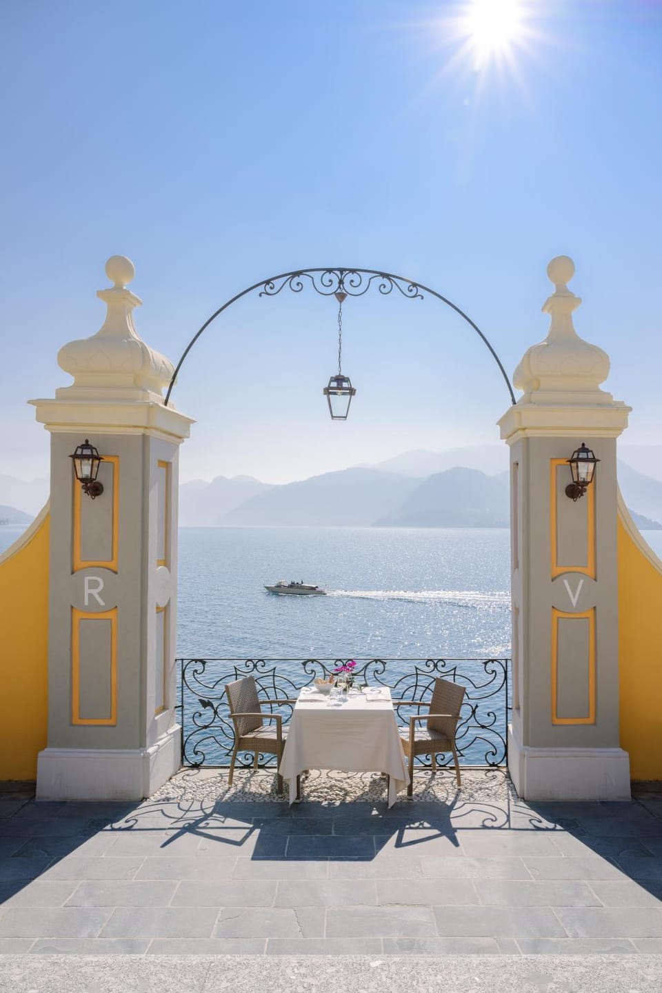Day, Natural landscape, View (from property/room), Balcony/Terrace, Lake view