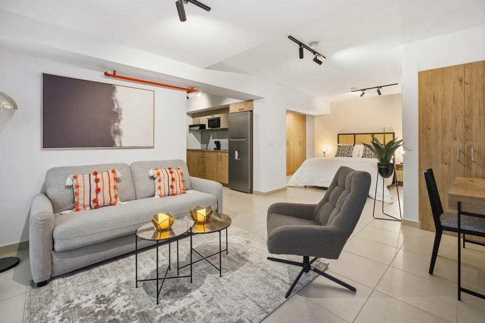 Spacious 55m2 Studio - Quiet Stay Near Casco Viejo Apartment in Panama City, Panama