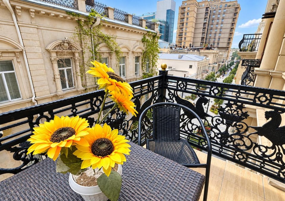 Day, Balcony/Terrace, City view
