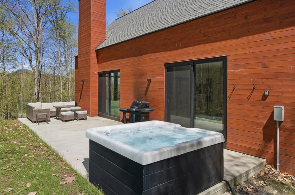Hot Tub, Balcony/Terrace