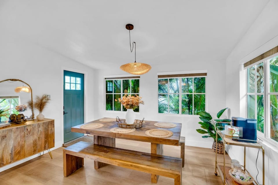 Peaceful coastal retreat near the beach House in Vero Beach