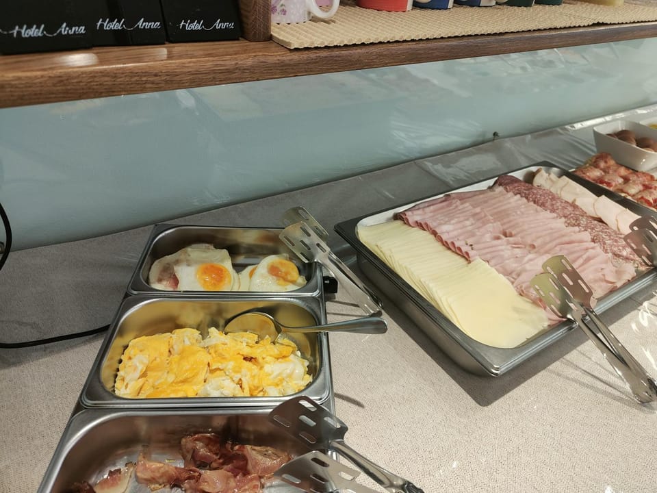 Food, Breakfast, Continental breakfast, Buffet breakfast, Italian breakfast