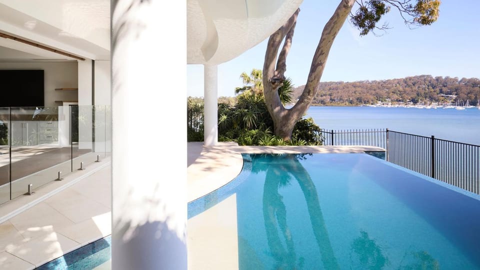 Ripples House in Pittwater Council