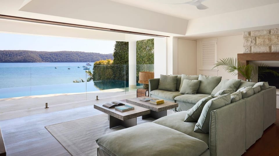 Ripples House in Pittwater Council
