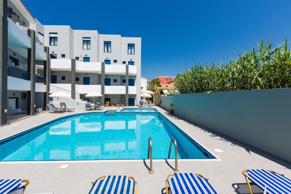 Yacinthos Apartment hotel in Rethymno