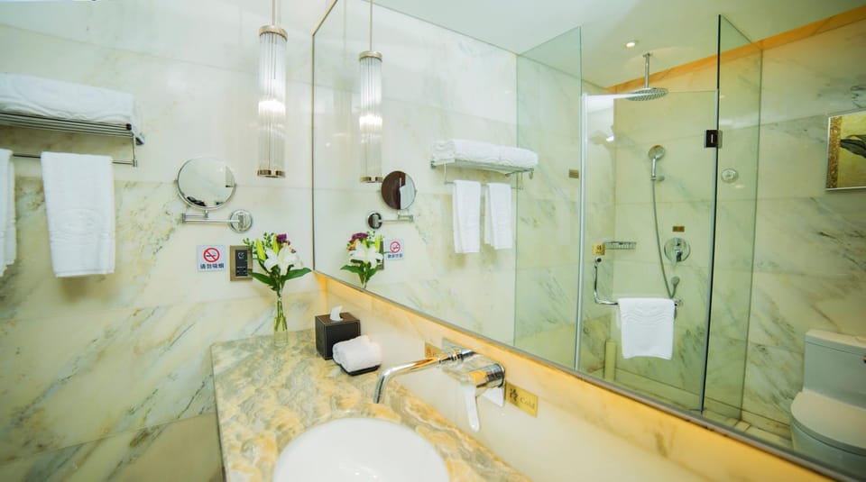 Kaixuanmen Hotel Shijiazhuang Yiling Health Center Hotel in China