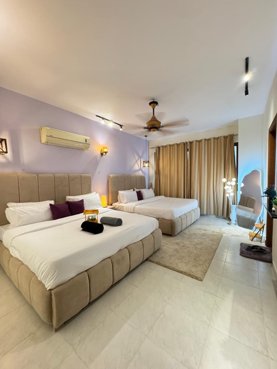 The Nova Loft , Luxe 2BHK , Game Room , 12 Guests Apartment in Islamabad Capital Territory