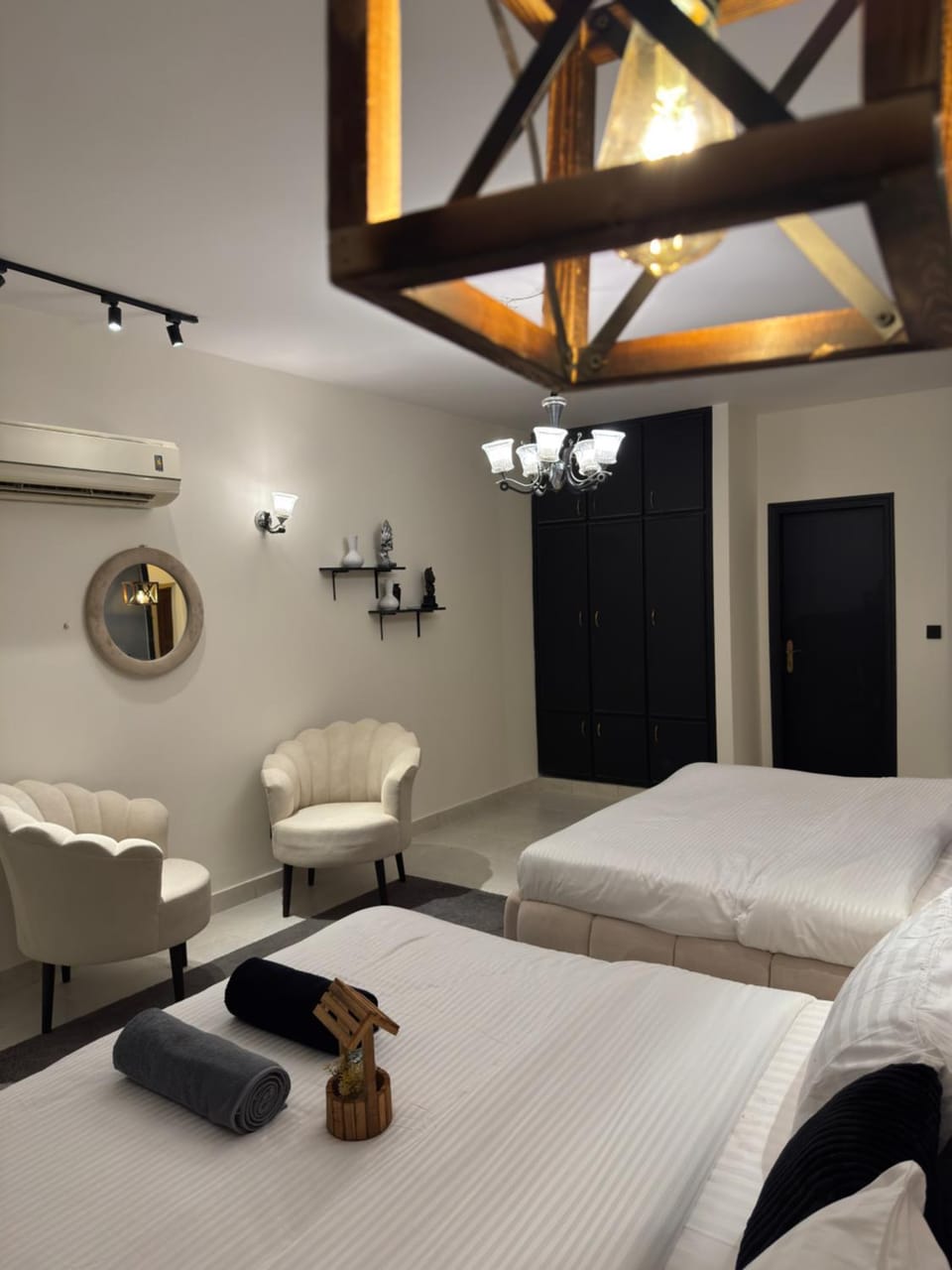 The Nova Loft , Luxe 2BHK , Game Room , 12 Guests Apartment in Islamabad Capital Territory
