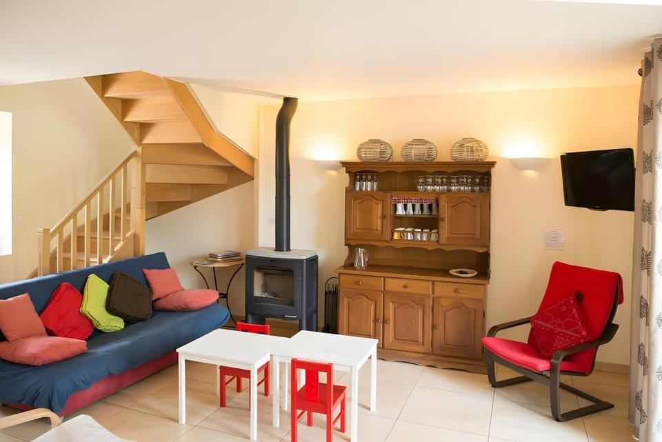 Property building, Living room