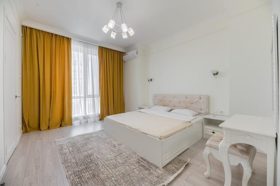 4YOU Апартаменты рядом с ТРЦ Мега Молл Apartment in Almaty