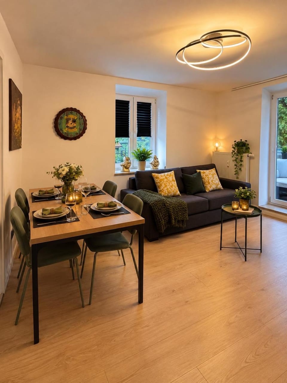 Living room, Seating area, Dining area