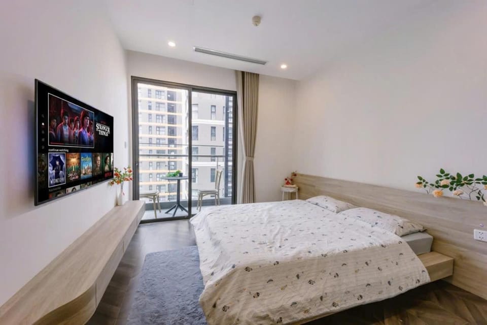 2BR plus BE1 Vinwonder Homestay Vinhomes Grand Park Apartment in Ho Chi Minh City