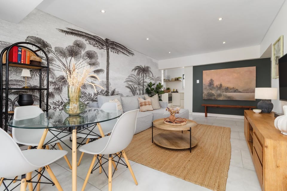 Belvedere House 702 Apartment in Cape Town