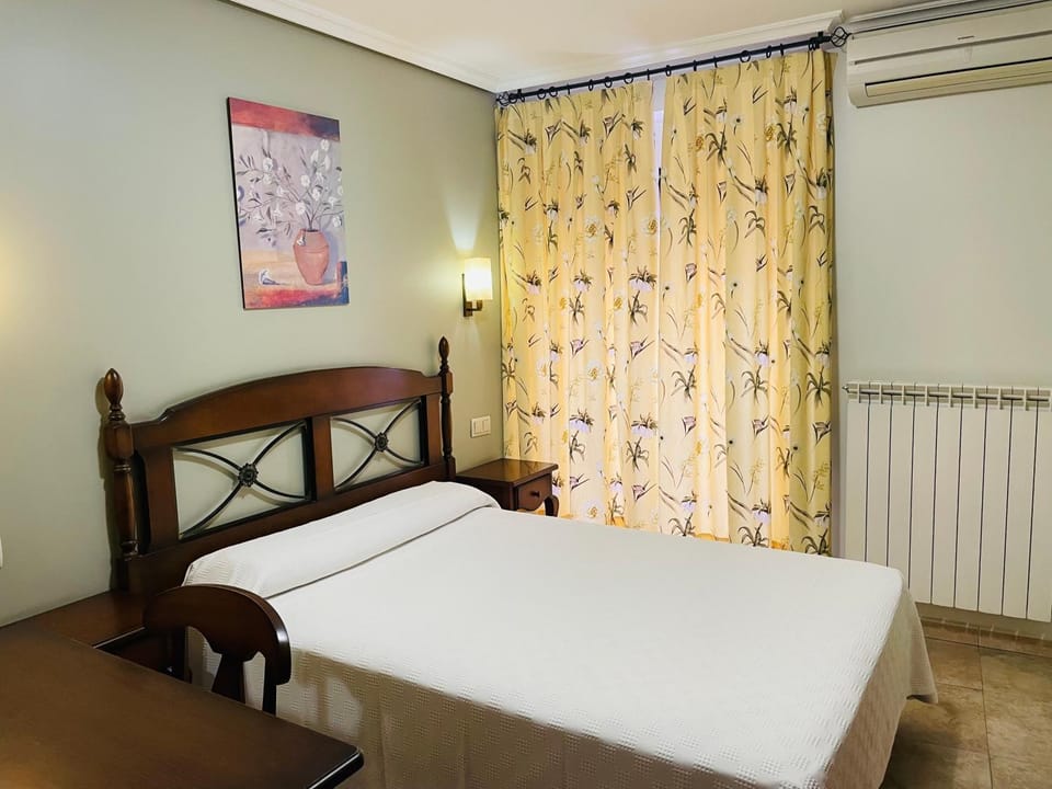 Hostal Labranza Bed and Breakfast in La Rioja