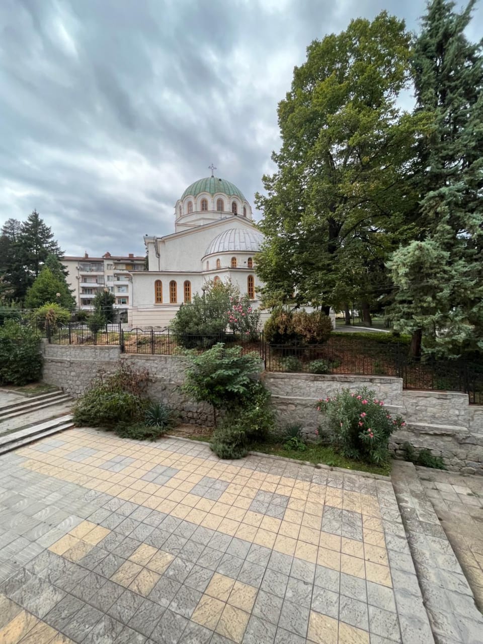 Property building, Natural landscape, Garden view, Landmark view