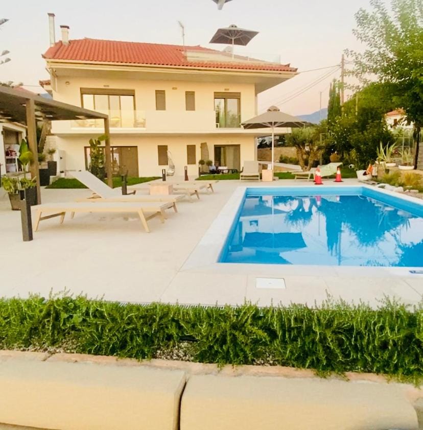 Blue Lagoon Suites at Stoupa Apartment in Messenia
