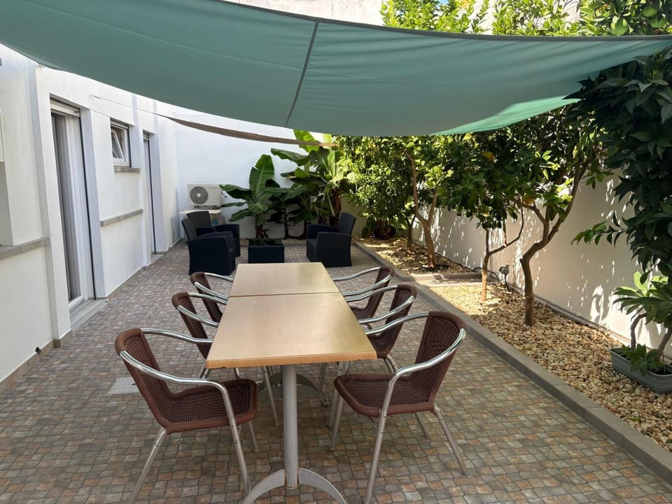 Patio, Garden
