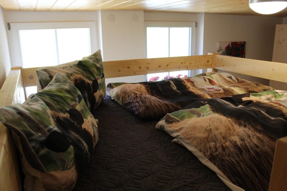 Living room, Bedroom