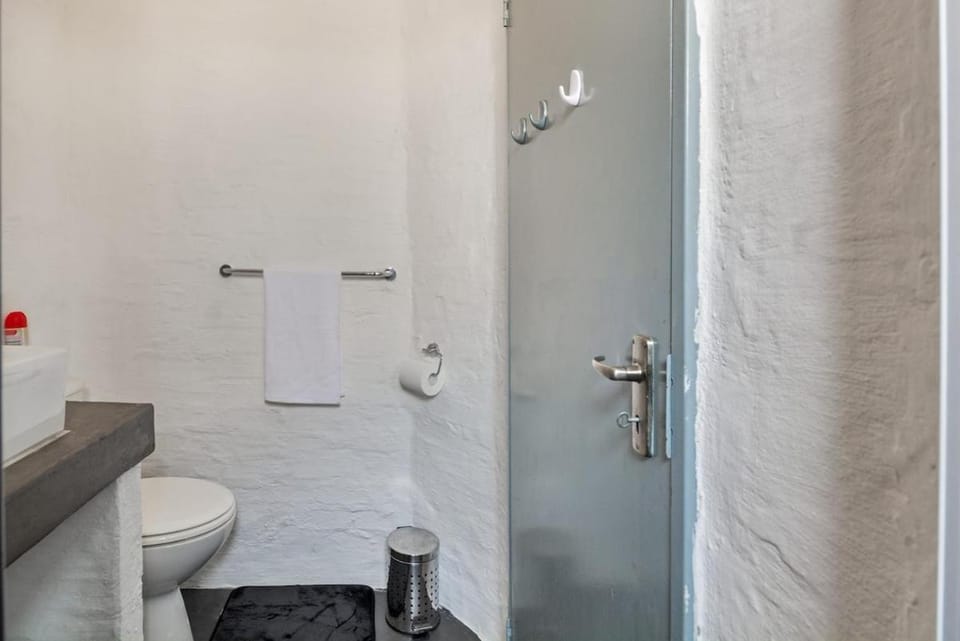 Fast wi-fi suitable for Business Travel Solo and Couples travel Apartment in Johannesburg