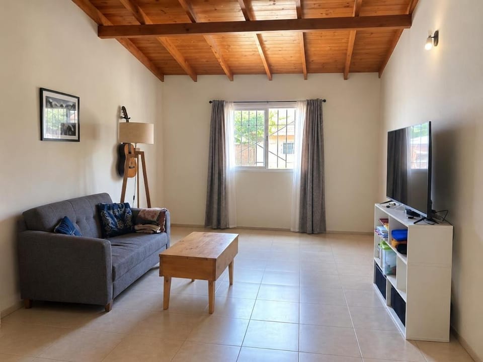 Casa para la visita del Papa León XIV House in Luján