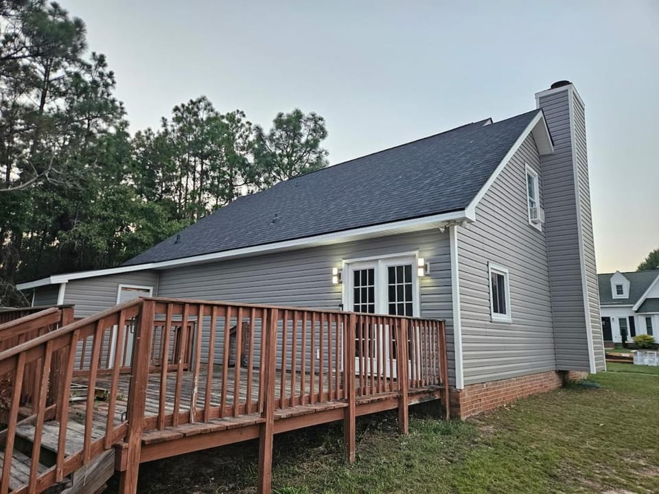 Lexington Small Town House House in Leesville