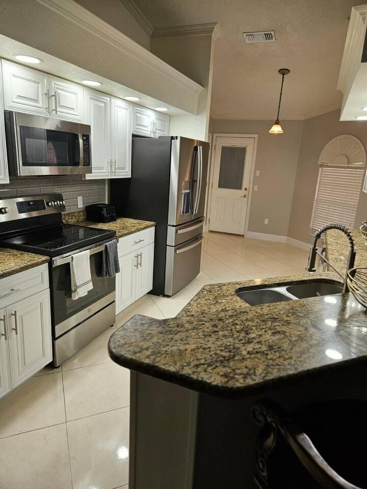 3 Bedroom Cul-de-Sac Pool Home House in Lakeland