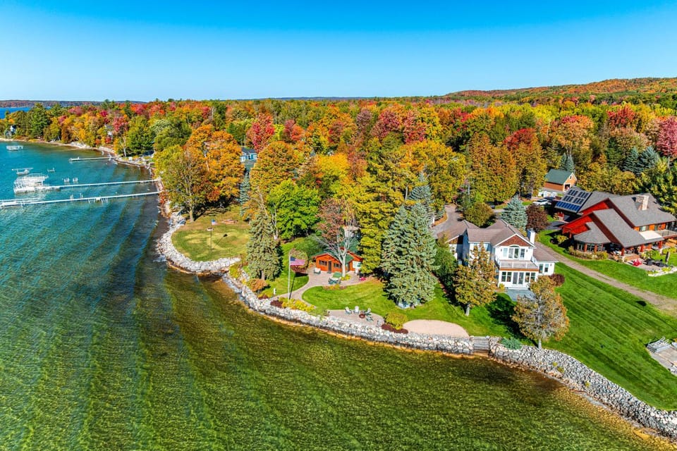 Waterfront Lake Charlevoix Cabin 8 Mi to Boyne Mtn Cabin in Boyne City