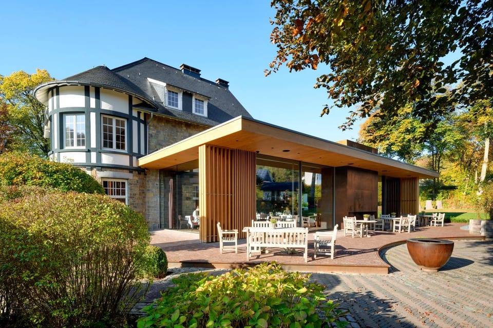 Property building, Garden view