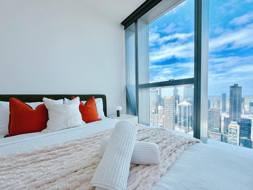 West Side Place 2BR 2BA Melbourne CBD Living Apartment in Melbourne