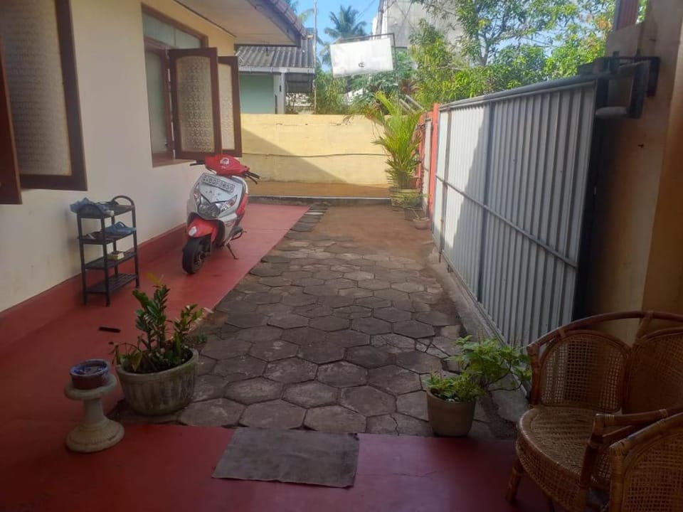 Beach villa Apartment in Wadduwa