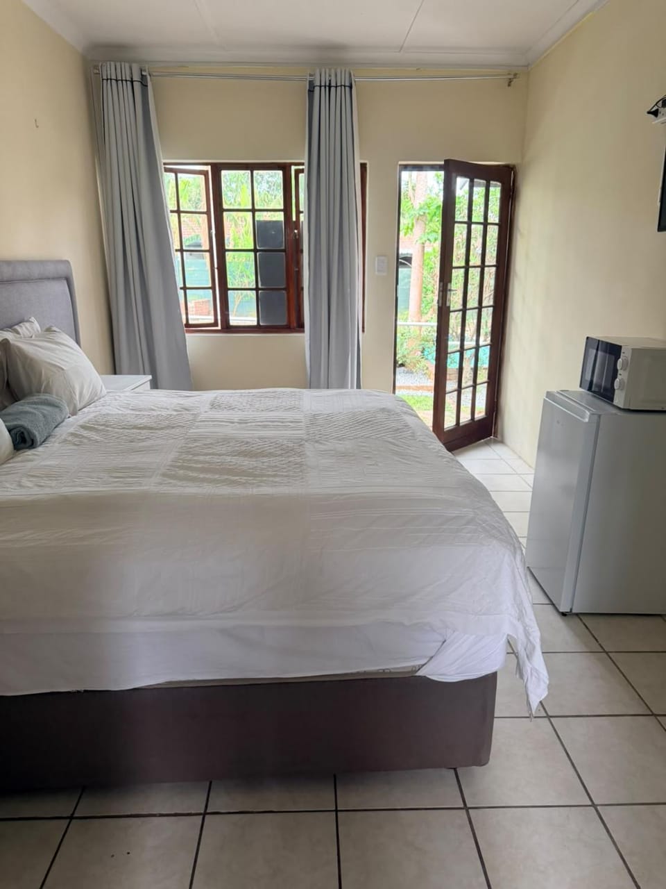 Pmb Lifestyle Guest House Bed and Breakfast in KwaZulu-Natal