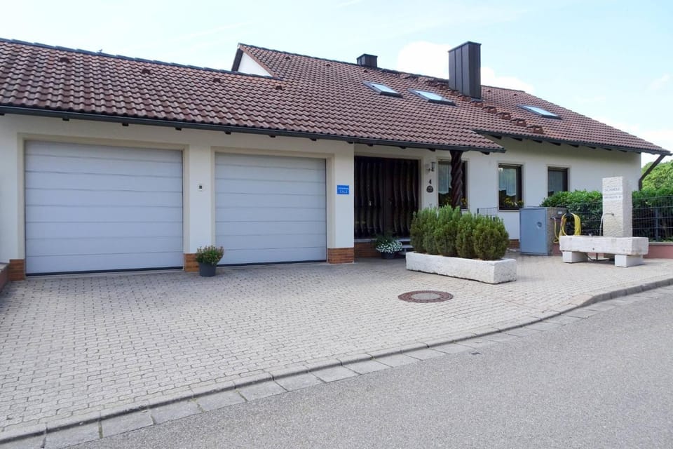 Property building, Neighbourhood, Street view