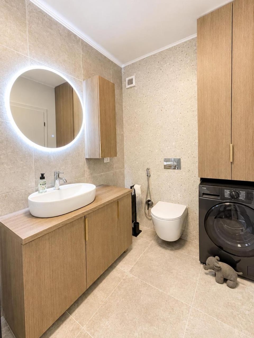 Toilet, Bathroom