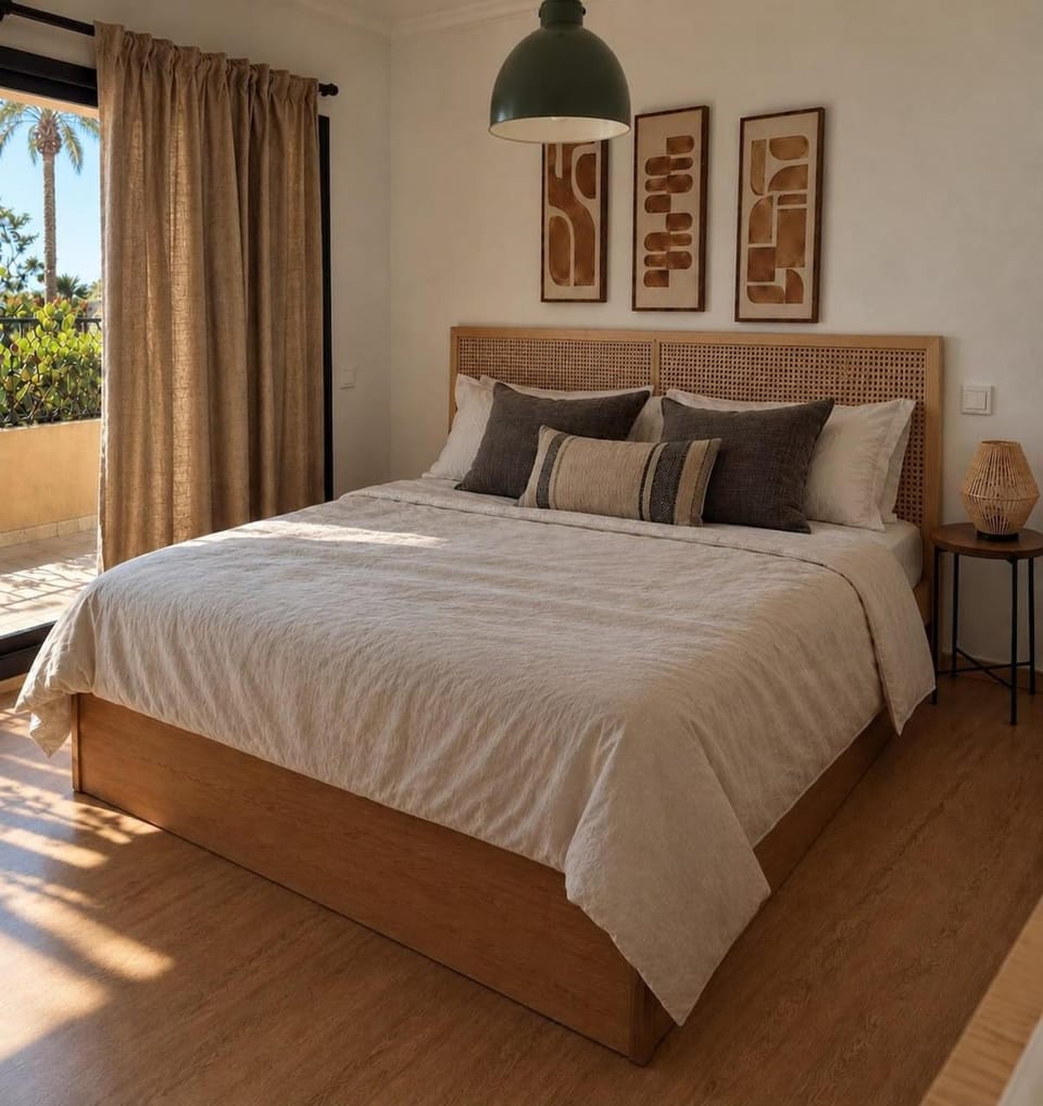 Atalaya Palm House Apartment in Costa del Sol