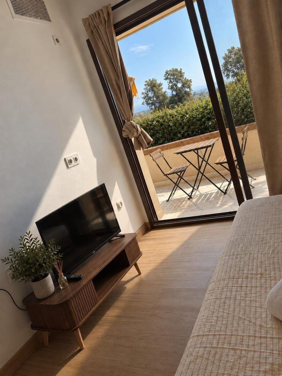 Atalaya Palm House Apartment in Costa del Sol