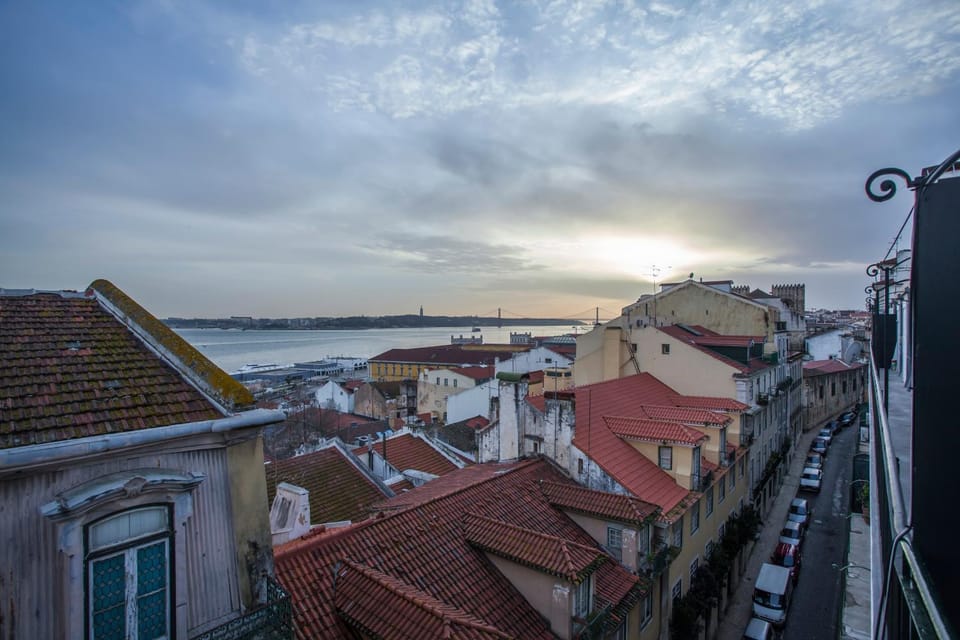 City view, River view