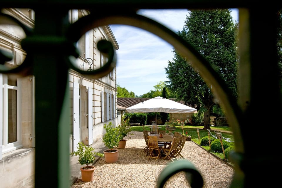 Facade/entrance, Garden, Garden view