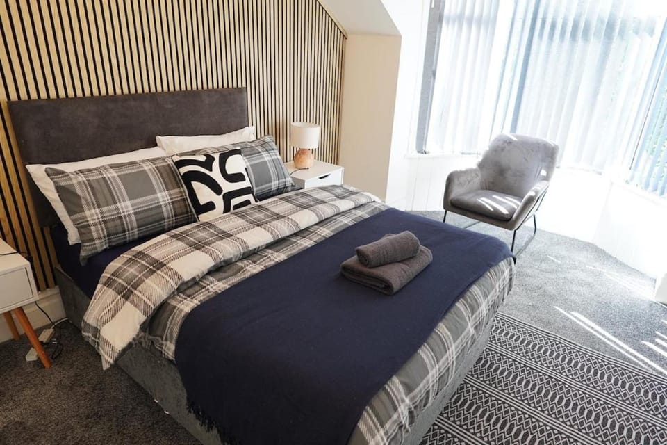Sunderland Elegant Suite, Multiple Parking Apartment in Sunderland