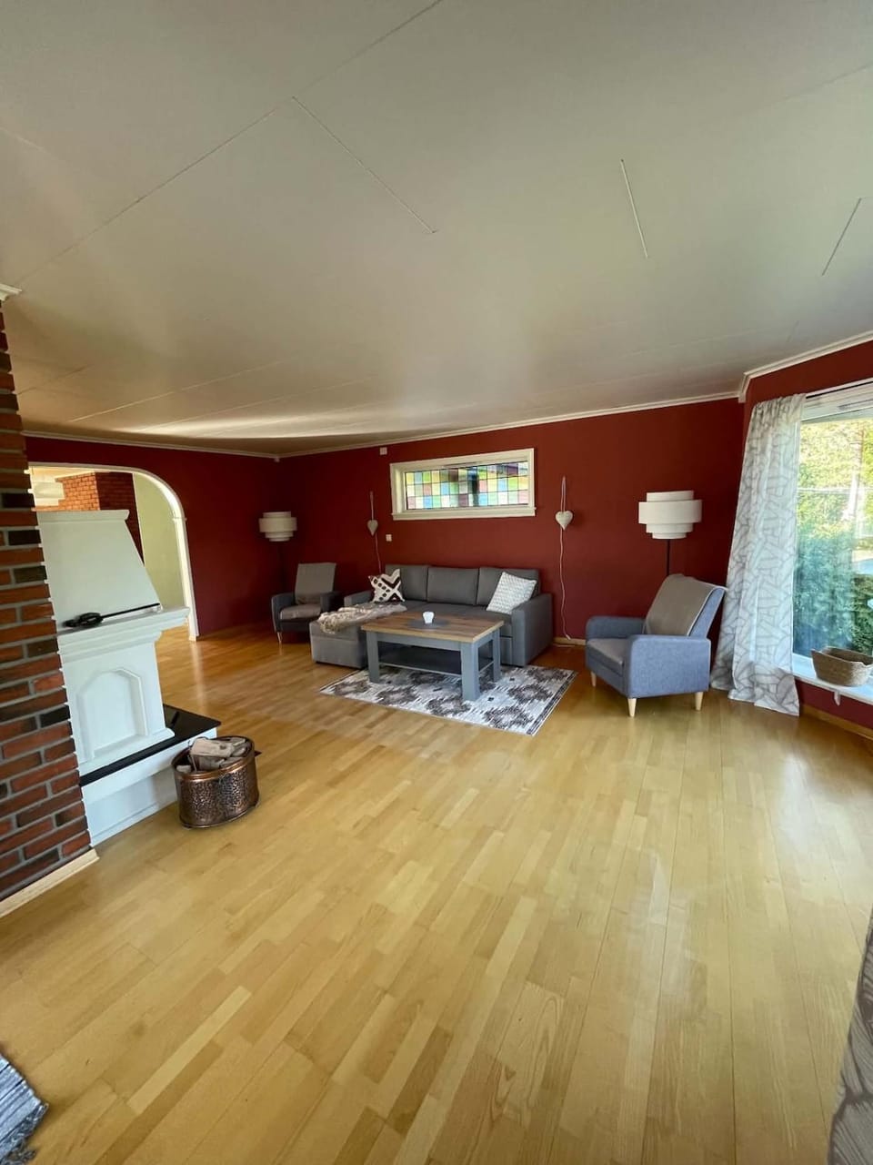 Living room, Seating area