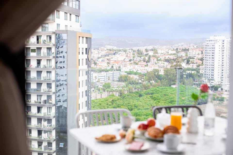 View (from property/room), Balcony/Terrace