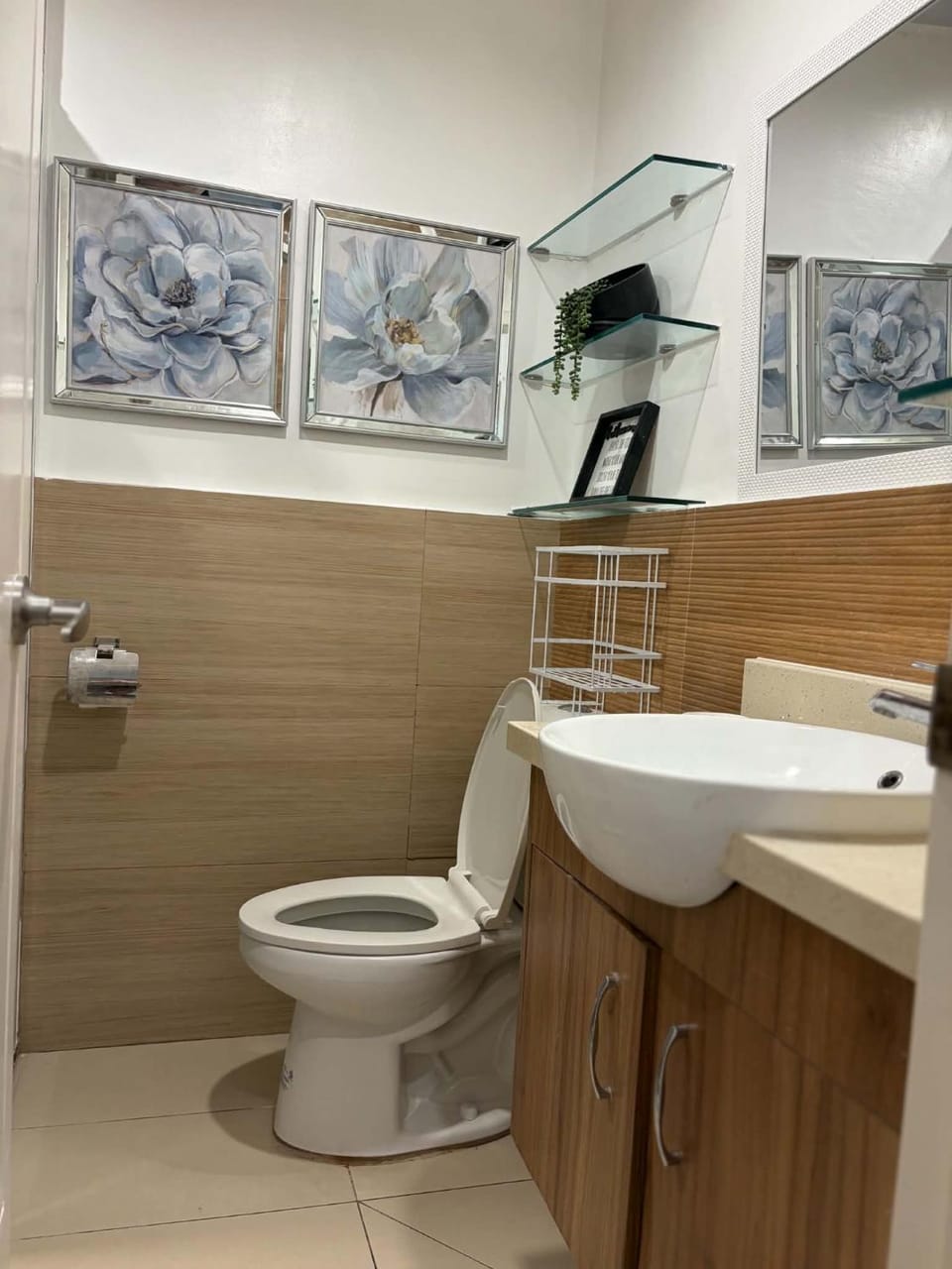 Matina Enclaves 2bedroom & 2cr groundfloor unit with balcony Apartment in Davao City