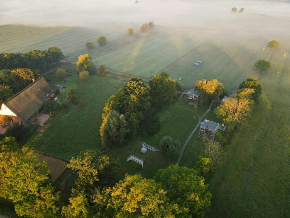 Elbe cottage with ship views near Stade House in Lower Saxony, Germany