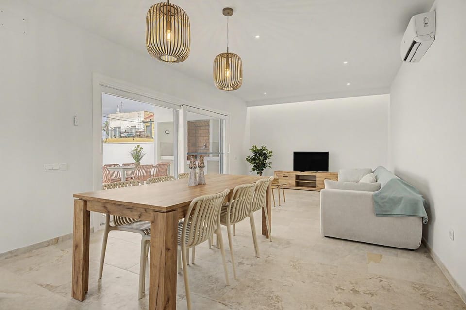 Property building, Living room